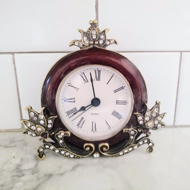 Vintage Petite Floral Jeweled Garnet Red Quartz Mantle Table Clock 