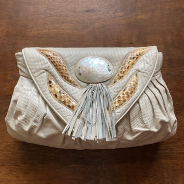 Vintage Beige Leather Handbag Purse With Shell and Fringe Boho Bags 
