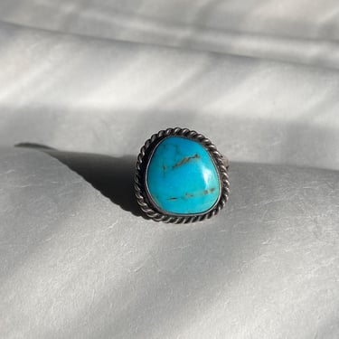 Vintage Sterling Silver & Turquoise Ring 