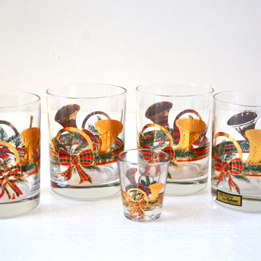 Mid Century Yule Horn Pattern Rocks Glasses in 22K Gold, Red, and Green, by Culver - Set of 4 + Shot Glass - Christmas 