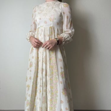 Vintage Women’s 60/70s Floral Lace Prairie Cottage Core Maxi Dress Size XS 