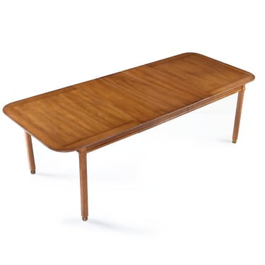 3 Leaf Expanding Mid-Century Modern 8 Person Rounded Rectangle Dining Table 