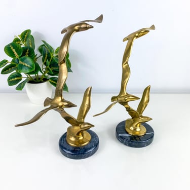 Vintage Seagull Brass Marble Sculpture Set of 2, Birds in Flight Sculpture, Three Seagulls Flying Sculpture, MCM flock of seagulls brass 