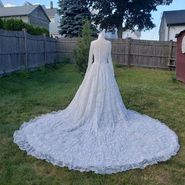 Vintage 1950's Lace Wedding Dress / 60s Wedding Gown S/M 