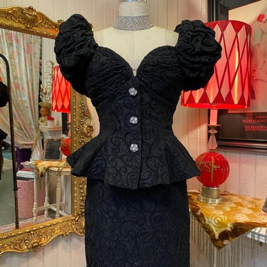 Cocktail dresses from vintage, locally designed and unique fashion stores  in Seattle