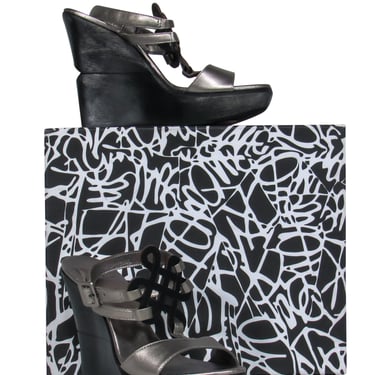 Diane von Furstenberg - Silver & Black Leather Strappy Platform “Odette” Wedges Sz 8.5