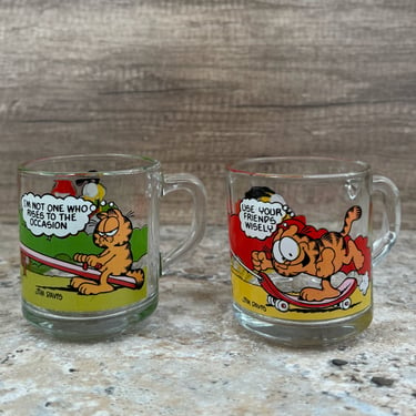 1978 McDonalds Mugs featuring Garfield - Set of 2, Vintage Collectable Glass 