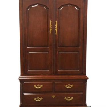 THOMASVILLE FURNITURE Collector's Cherry Traditional Style 40