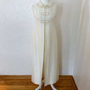 60s Cream Full Length Bridal Coat Cloak by Lorrie Deb | Medium 