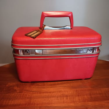 Red Samsonite Train Case Cosmetic Case | Vintage Luggage from 1960s 