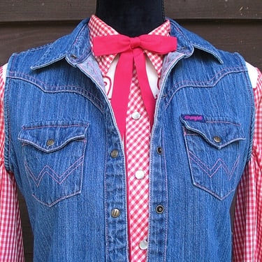 Vintage Retro Western Women's Cowgirl Vest by Wrangler, Rodeo Jacket, Blue Denim Sleeveless, Tag Size Small (see meas. photo) 