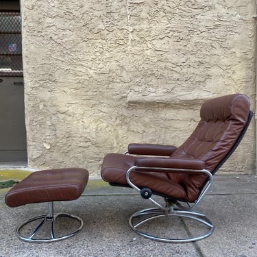 Mid century lounge chair Ekornes lounge chair and ottoman Scandinavian lounge chair 