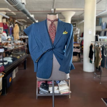 Size 36/38, 32x29 1/2 Vintage 1930s 1940s Blue Flecked Striped 2pc 2 Button Suit 2256 