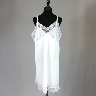 70s White Nylon Slip - Lace Trim - Full Dress Slip - Vintage 1970s - L XL Size 42 44 