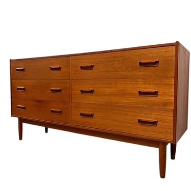 Free shipping within continental US - Vintage Danish Mid Century Modern 6-Drawer Teak Dresser Dovetailed Drawers Imported from Denmark. 