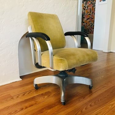 INDUSTRIAL Emeco Art Deco Tanker Style Rolling Desk Chair (Los Angeles) 