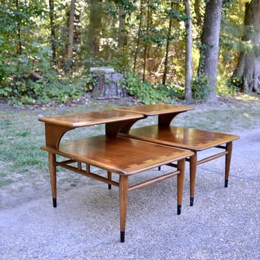 Pair of mid century modern Lane Acclaim step tables 