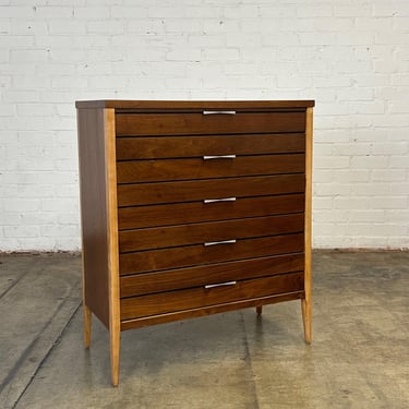 Lane Tuxedo Higboy Dresser 