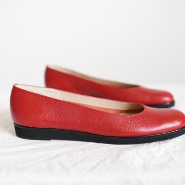 Deadstock Salvatore Ferragamo Red Flats - 8.5Narrow 