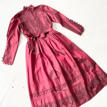 Vintage Anna Weatherley Red Iridescent Silk Two Piece Set 