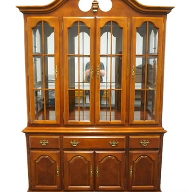 UNIVERSAL FURNITURE Solid Cherry Traditional Style 58