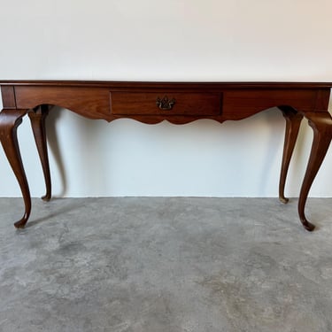 Vintage Thomasville Oak Queen Anne Style Console Table with Drawer 
