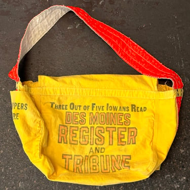 Vintage Des Moines Register &amp; Tribune Newspaper Bag