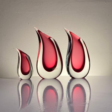 Set of 3 Luigi Onesto teardrop vases for Oggetti 