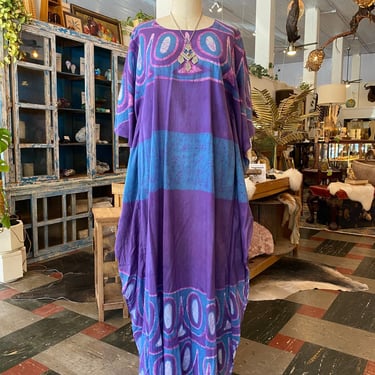 Vintage kaftan, purple and blue cotton, block print, tie dyed, muu muu, angel sleeves, resort wear, island 