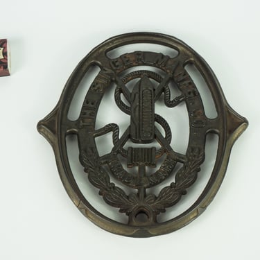 Antique Singer Sewing Machine Logo Badge Large Heavy Metal Decoration, SINGER Rusty Cast Iron label, SINGER Ornamental Logo Badge Emblem, 