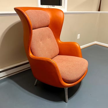 Fritz Hansen Ro Lounge Chair Burnt Orange, Brushed Aluminum Legs (3 Available) - Free Shipping 