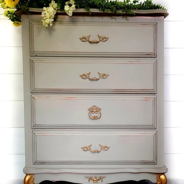 French Provincial Four Drawer Dresser