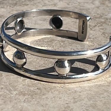 Vintage Mexican Sterling Silver Cuff Bracelet with Round Half Globes Open Center Design - 7 Inch 