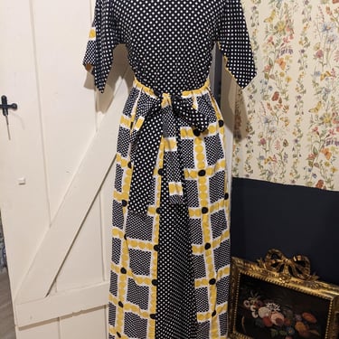 Vintage Hand Crafted 1960s Retro Black and Yellow Polka Dot Dress 