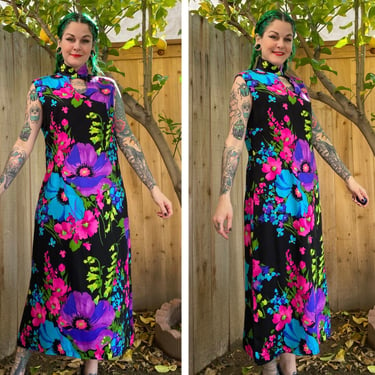Vintage 1970’s Black, Blue and Pink Floral Dress with Keyhole Cut Out 