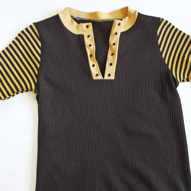 Vintage 70s Black Yellow 2 Tone Shirt S - Lace Up Neck Striped Ribbed T Shirt 