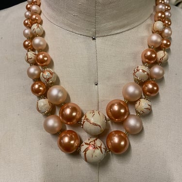 1950s beaded necklace, peach pearls, vintage jewelry, mrs maisel style, multi strand, crackle, graduated, madmen, mid century jewelry 