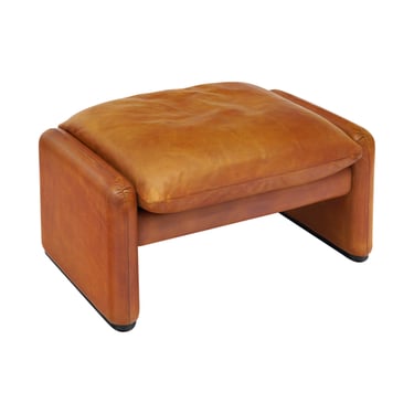 Maralunga Ottoman by Vico Magistretti for Cassina