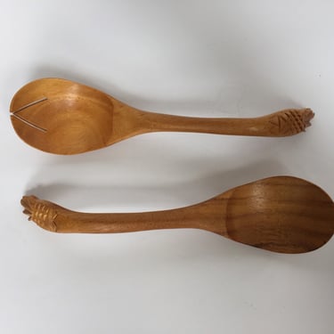 Vintage wooden salad servers with pineapple handles | tableware for entertaining| beach decor | housewarming or hostess gift 
