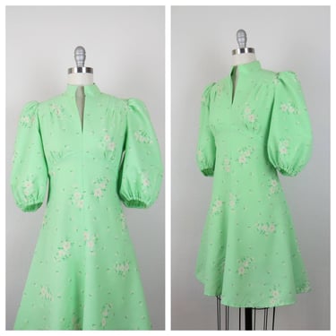 Vintage 1970s floral dress, mini, balloon sleeve, mod, 60s, cottagecore 