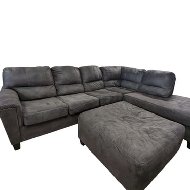 Gray Corner Sectional w/ Ottoman