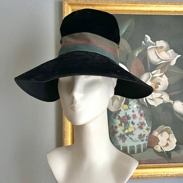 Hippie Spy Girl Hat, Floppy Velvet, Wide Brim, Ribbon Trim, Mod, Vintage 60s 70s, Bucket Hat 