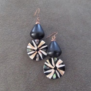 Mother of pearl shell and copper dangle earrings 