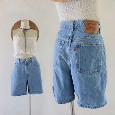 levi's denim shorts - 30 - vintage y2k 2000 blue jean jeans Levi 