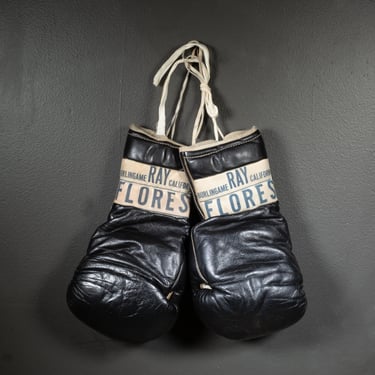 Rare Ray Flores Black Leather Boxing Gloves c.1950