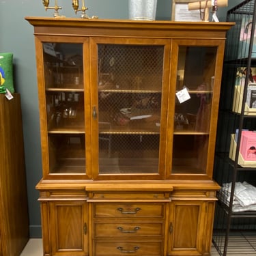 Heath - Vintage bookcase | China hutch 