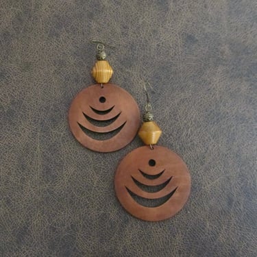 Carved wooden earrings, ethnic earrings, tribal earrings, bold brown earrings, Afrocentric earrings, African earrings, statement earrings 
