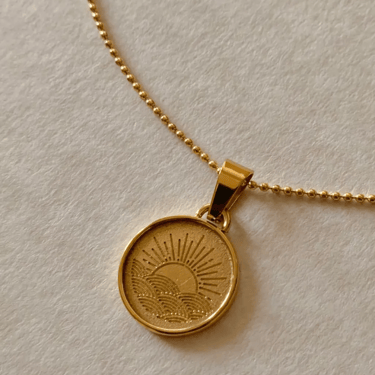 Soleil aka sun necklace