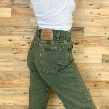 Levi's 550 Vintage Jeans / Size 26 