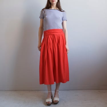 red pleated skirt with waist band / size XS S M 